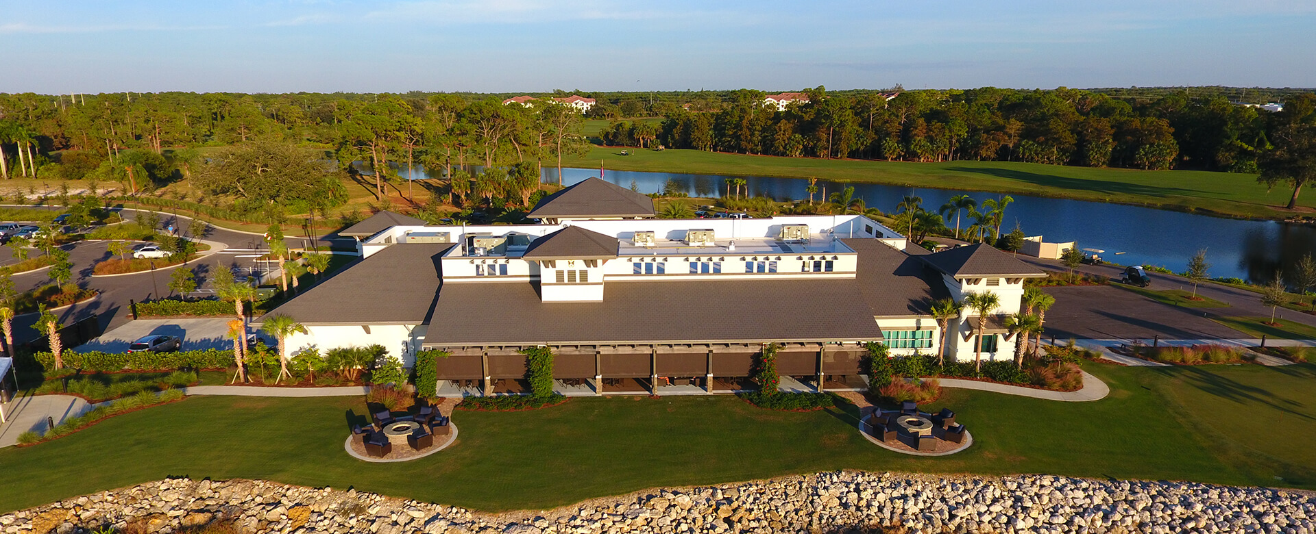 golf course clubhouse naples grande